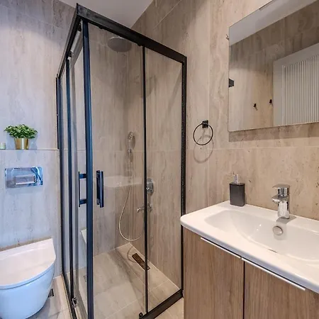 Luxury With Waterfall Pool And Garden For 9 People * Dosemealti